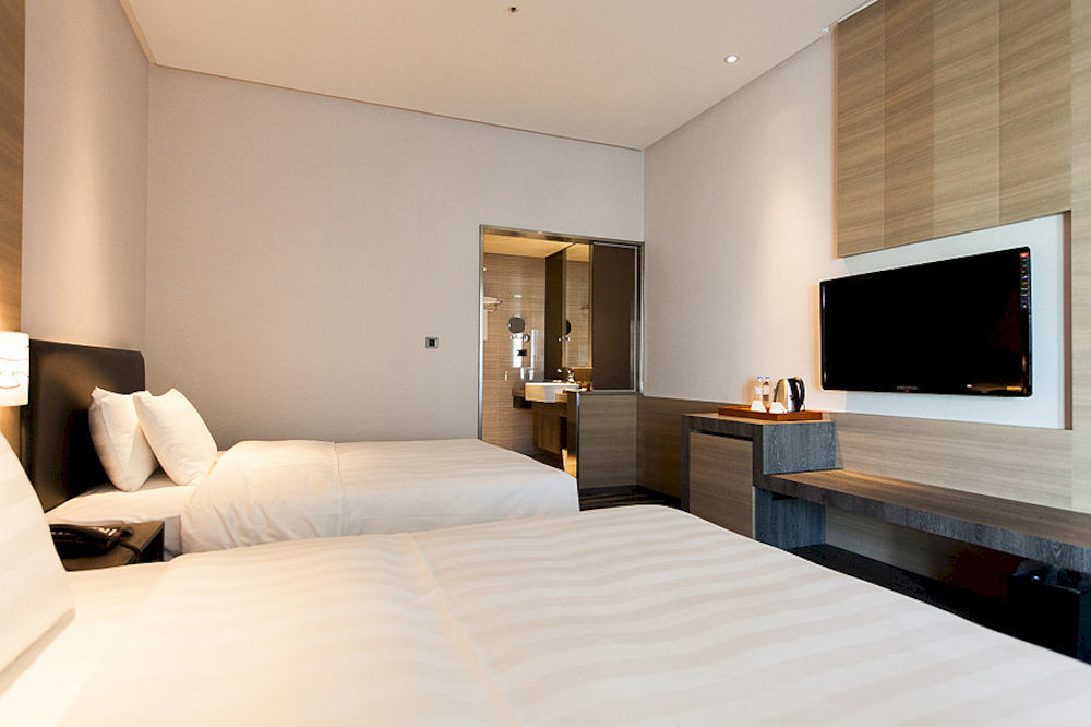 City Suites - Kaohsiung Chenai מראה חיצוני תמונה