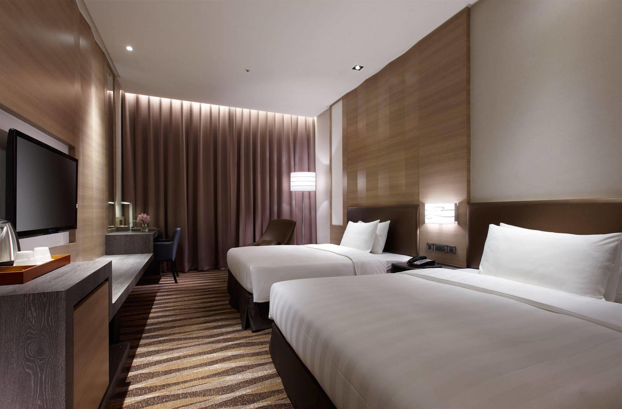 City Suites - Kaohsiung Chenai מראה חיצוני תמונה